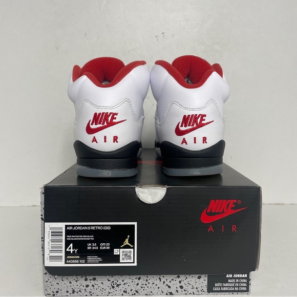 Nike Air Jordan 5 Retro GS “Fire Red” 2023 - Picture 4 of 4